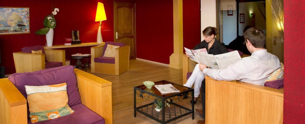 Hotel Les Peyrieres Olemps ภายนอก รูปภาพ