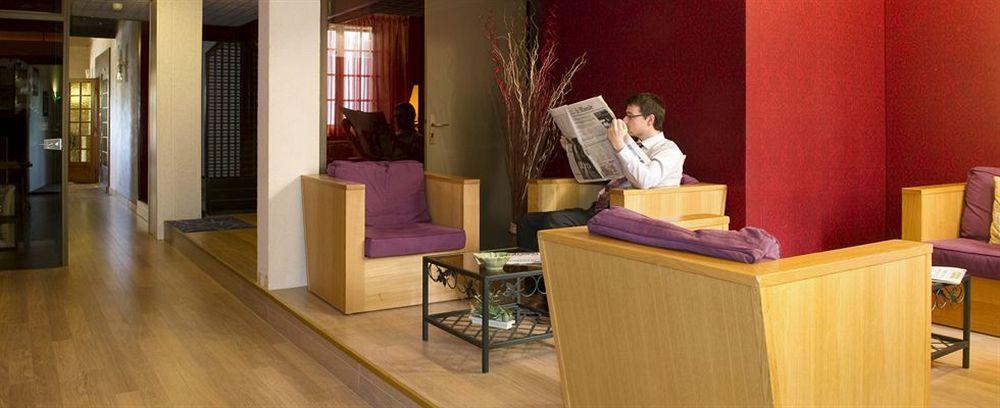 Hotel Les Peyrieres Olemps ภายนอก รูปภาพ