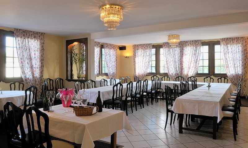 Hotel Les Peyrieres Olemps ภายนอก รูปภาพ